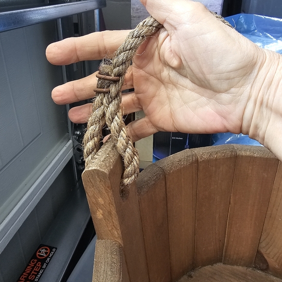 Primitive Wooden Panel Bucket Rope Handle Farmhouse Hand Painted 🎨 Pail Firkin - Picture 6 of 12